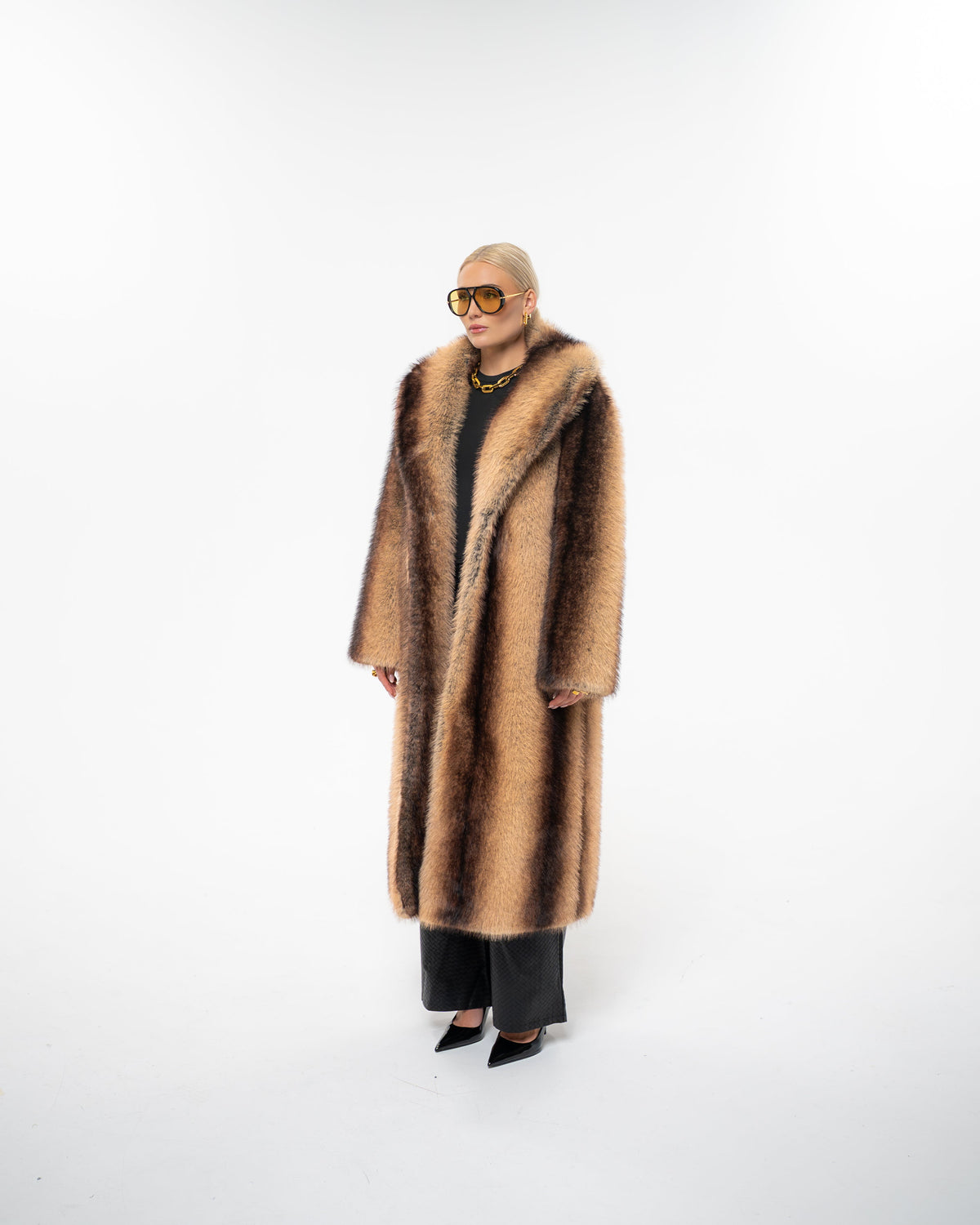 THE 'GOLDEN MINK' FAUX FUR